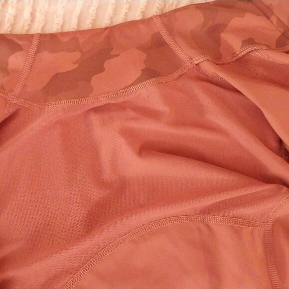 Lululemon Camo Rose Pink Multi Define Jacket, size 2 or XS - Picture 6 of 9